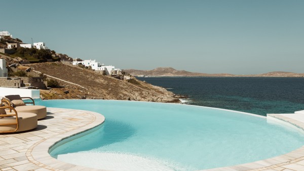 Exterior pool with sea view of Villa Moonlight in Mykonos