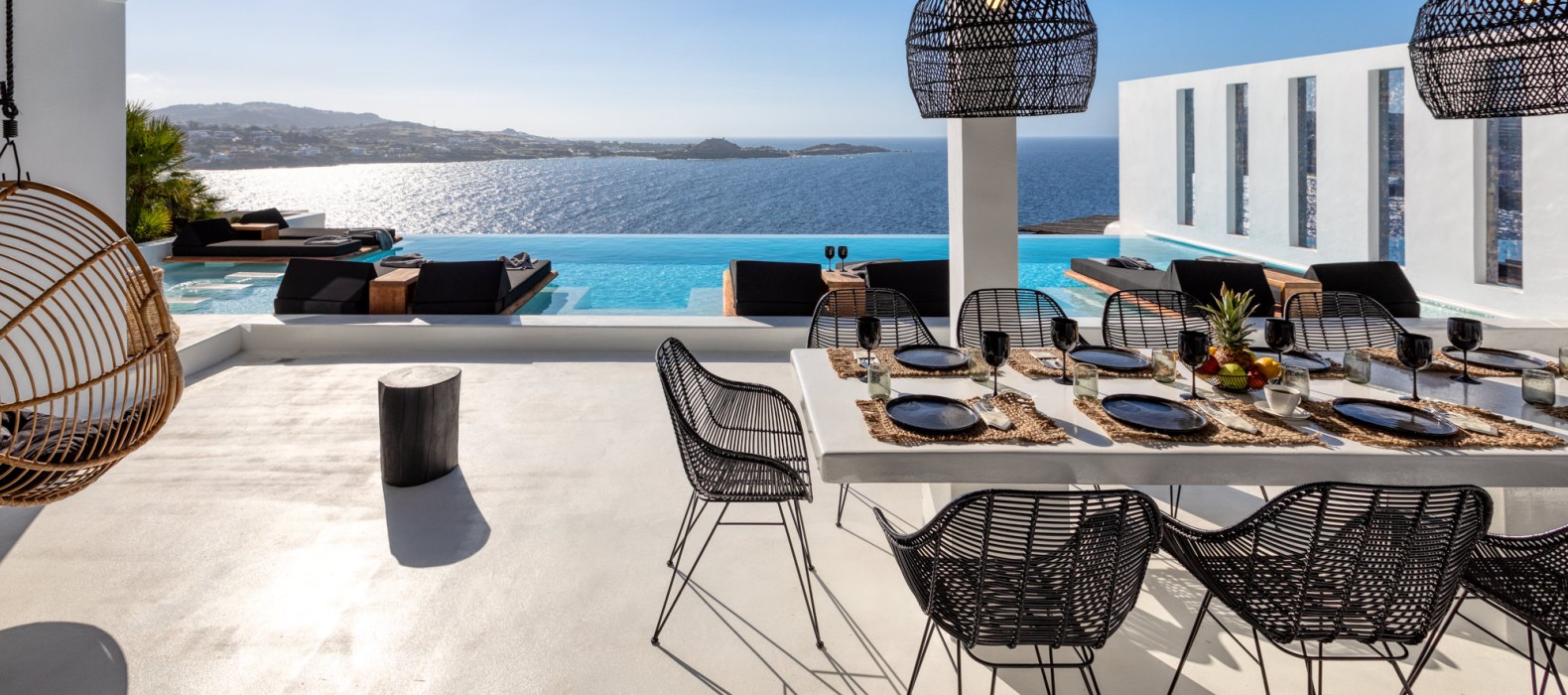 Exterior dining area of Villa White Diamond in  Mykonos