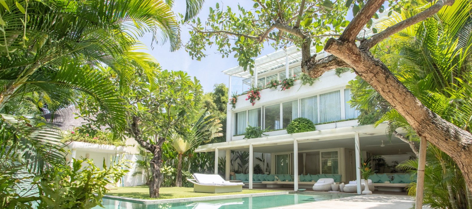 Exterior villa view of Villa Arise by the Sea in Bali