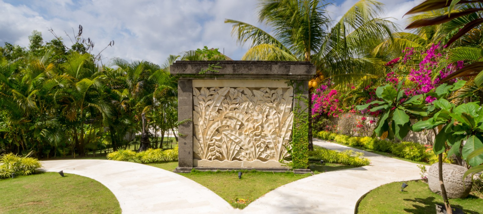 Entrance of Villa Kajuharo in Bali