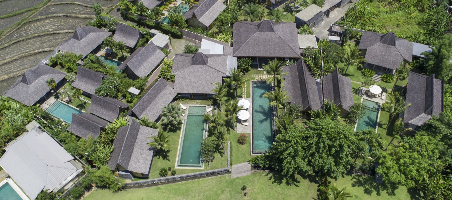 Exterior view of Villa Manoa Estate in Bali