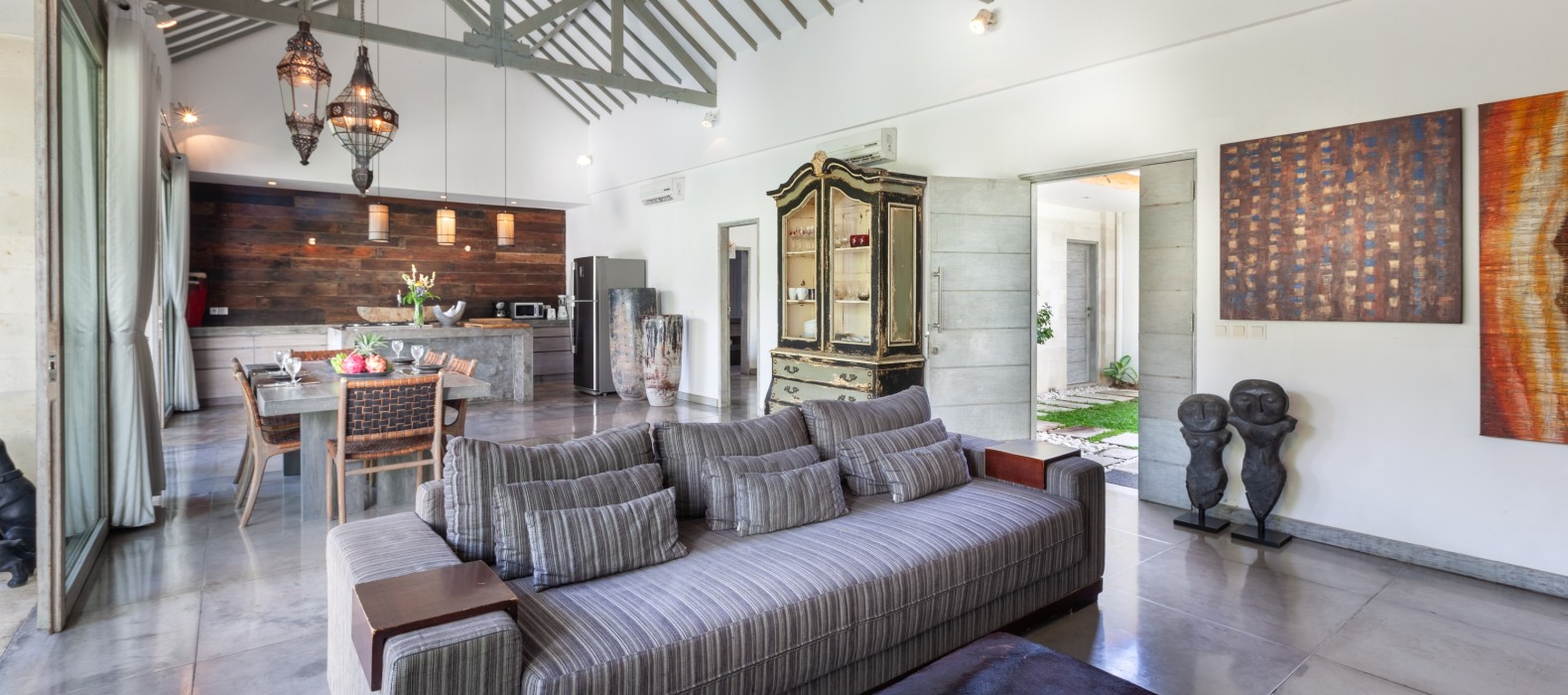 Living room view of Villa Mia in Bali