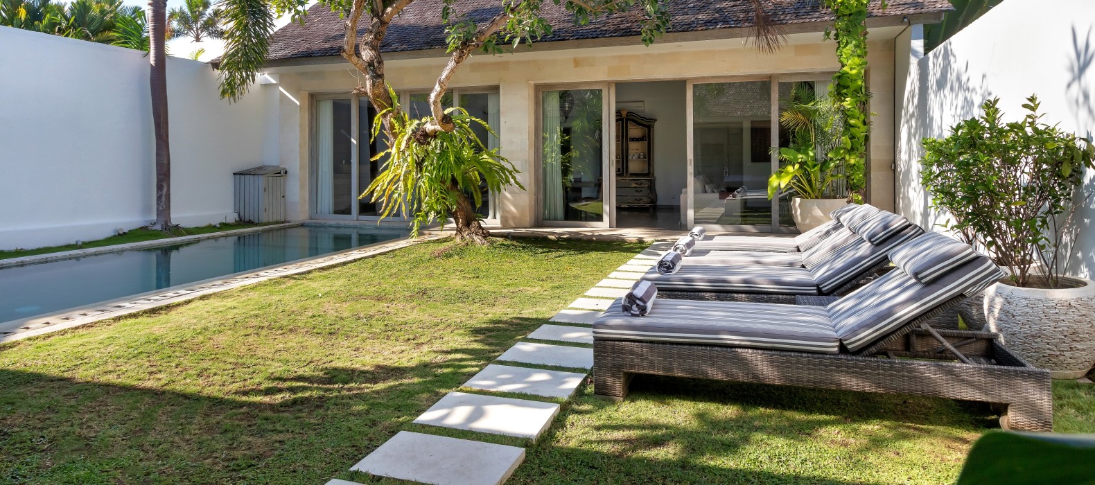 Exterior area view of Villa Mia in Bali