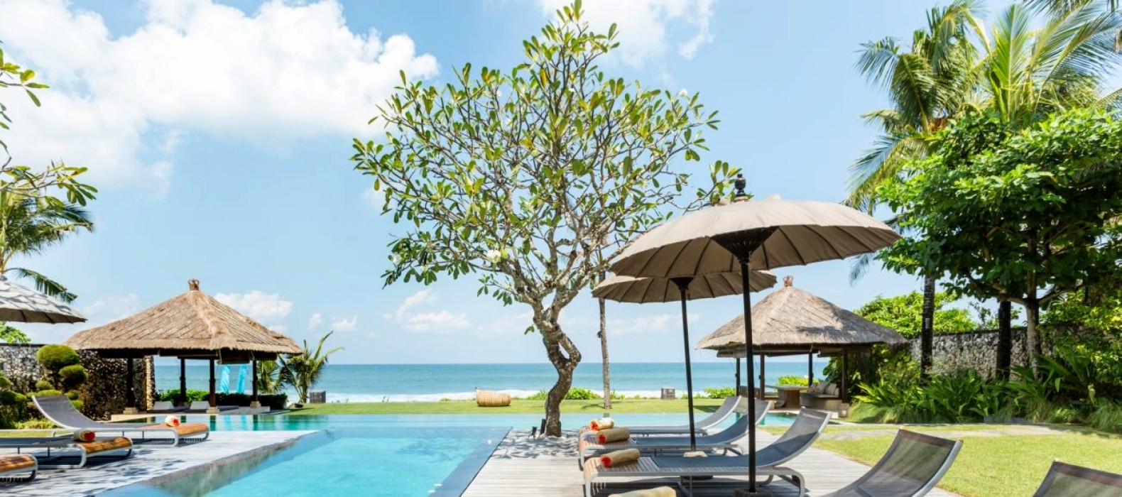 Sun loungers of Villa Nava in Bali