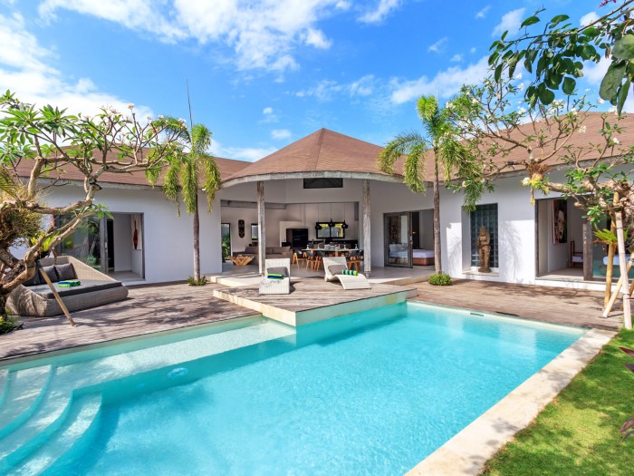 Exterior area of Villa Ohana in Bali