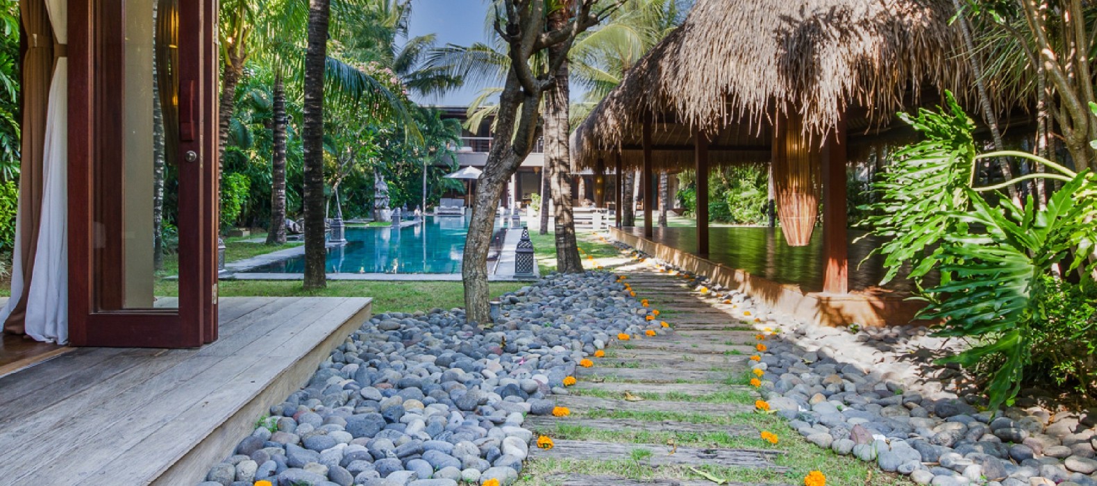 Garden of Villa Yoga in Bali