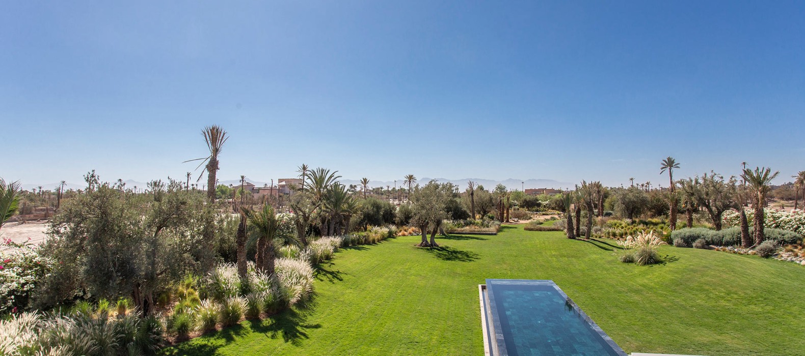 Garden view of Villa Arabesque in Marrakech