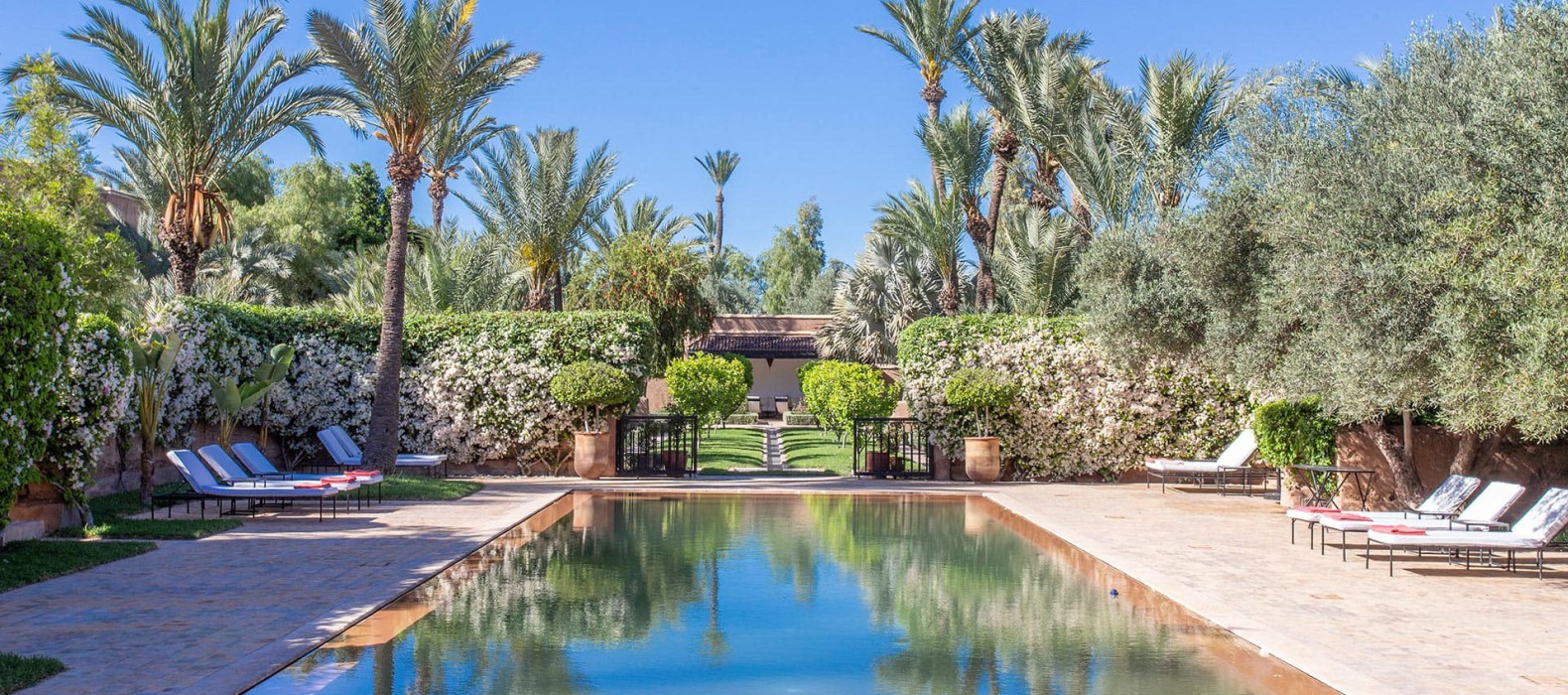 Exterior pool view of Villa Gardien du Ciel in Marrakech