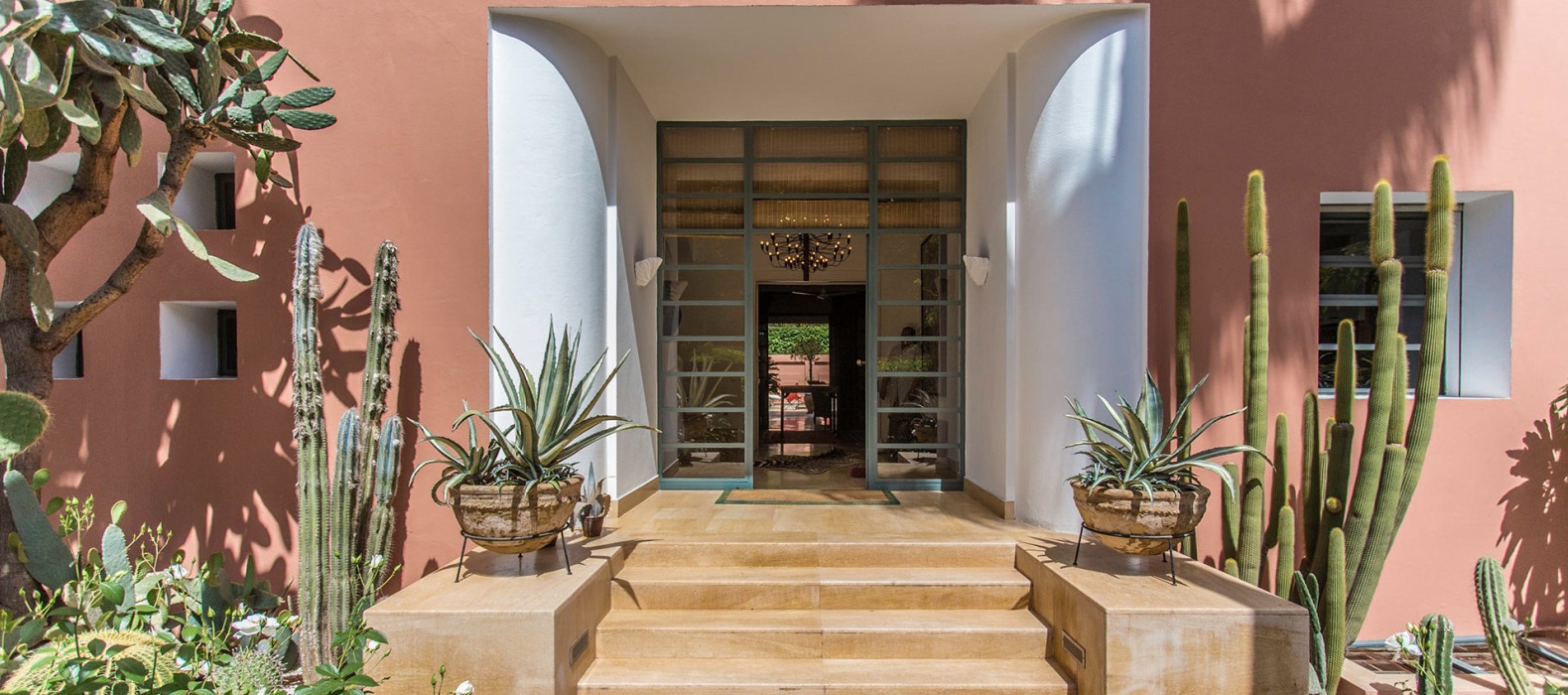 Entrance view of Villa Nour in Marrakech