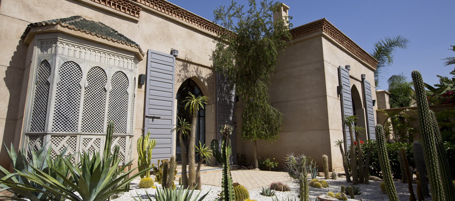 Entrance view of Villa Youne in Marrakech