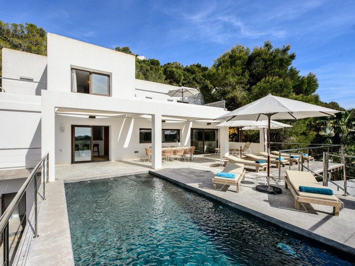 Exterior villa view of Casa Elegance in Ibiza