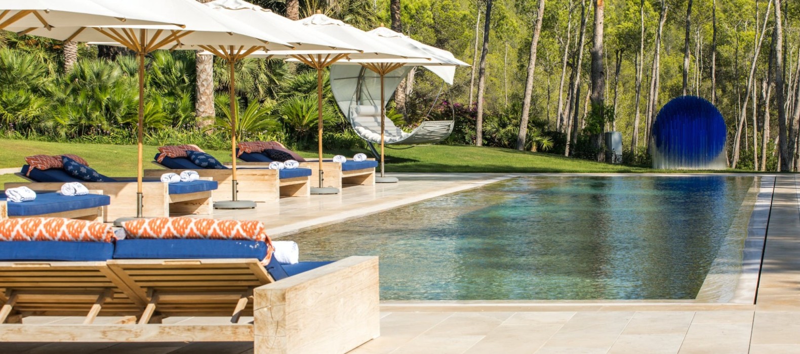 Exterior pool of Villa Beverly Grove in Ibiza