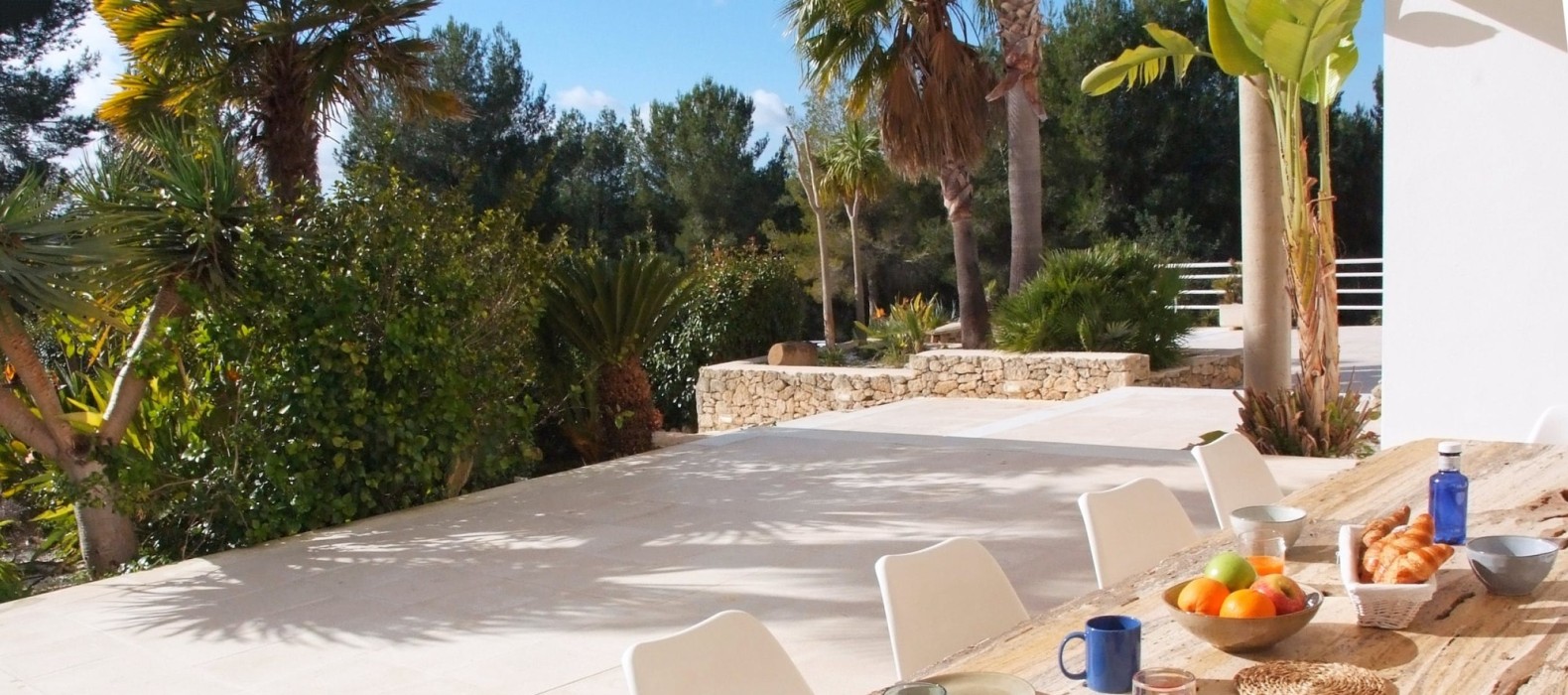 Exterior dining table of Villa Evenfall in Ibiza