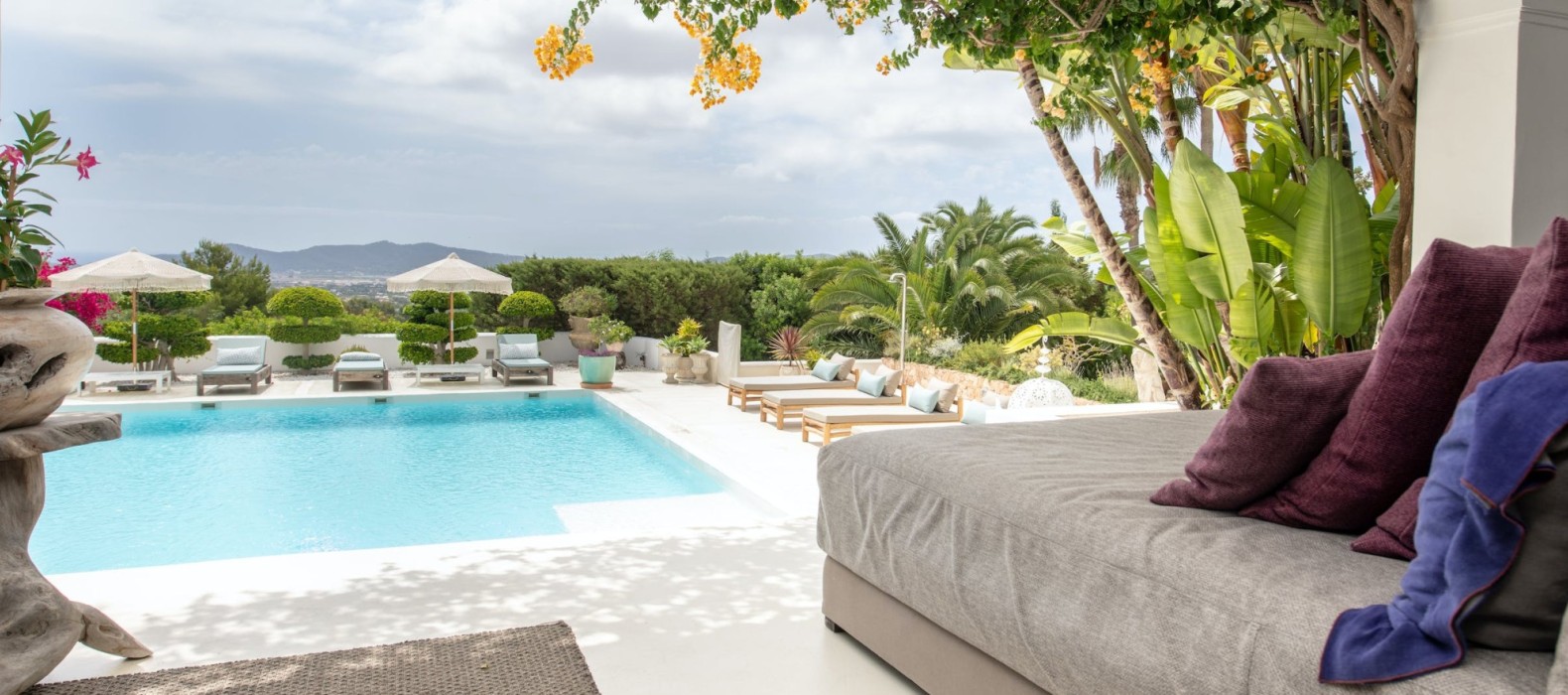 Daybed view of Villa Glamour in Ibiza