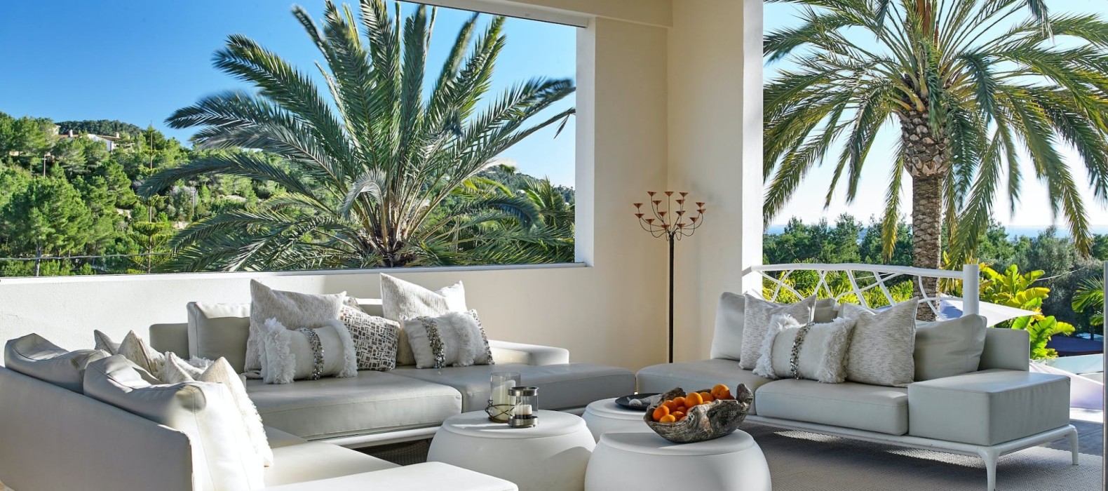 Exterior chill area with seating of Villa Lusona in Ibiza