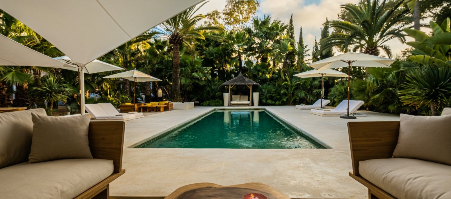 Exterior area with pool of Villa Savant in Ibiza