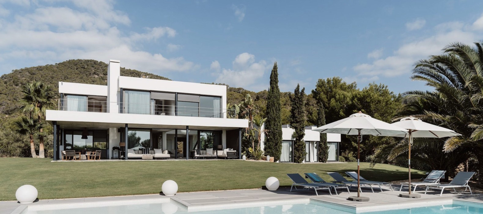 Exterior villa with pool of Villa Soulfful Sin in Ibiza