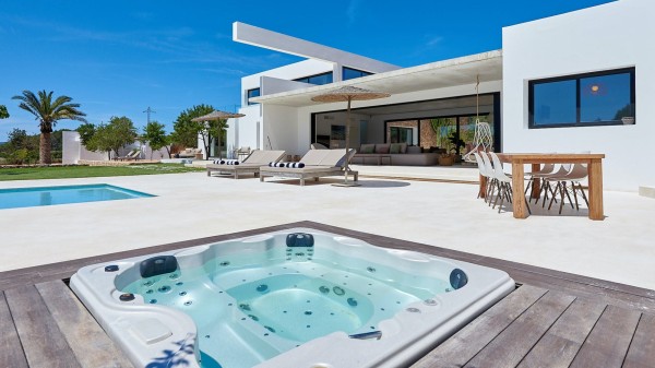 Exterior villa view with whirlpool and pool Villa White Light in Ibiza