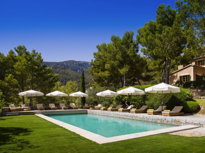 Exterior pool area of Villa Foreste in Mallorca