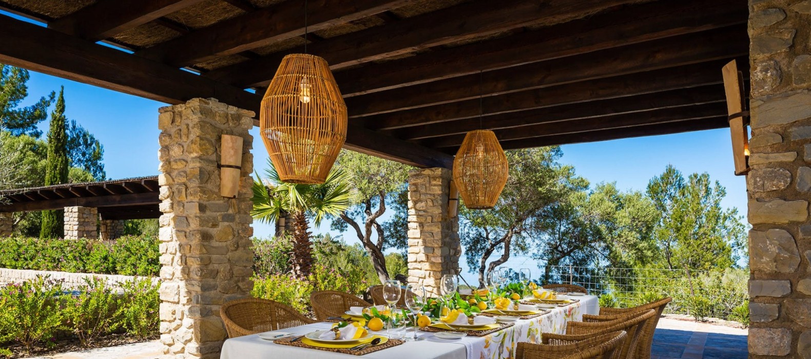 Exterior dining table area of Villa Sundance in Mallorca