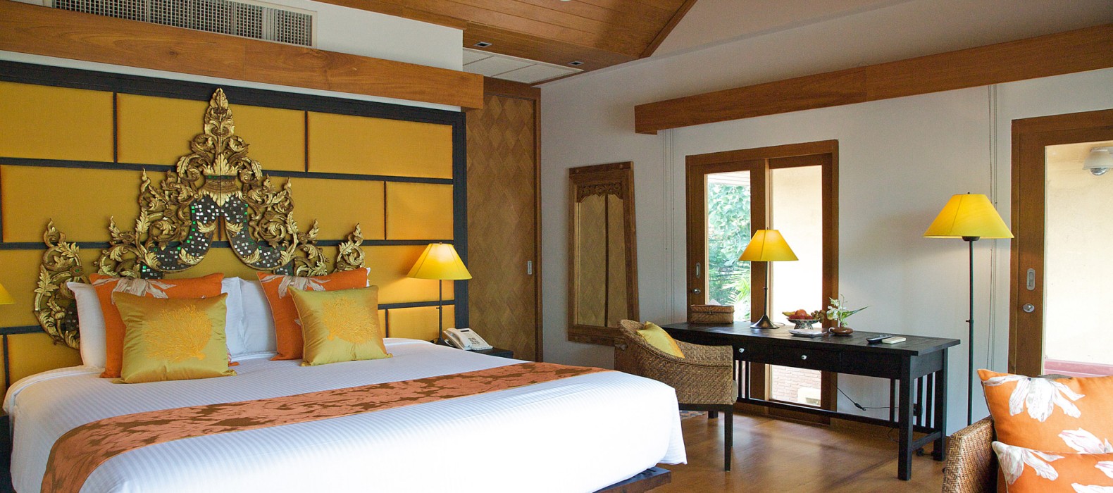 Bedroom view of Villa Dali in Koh Samui