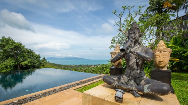 Exterior area view of Villa Lazy Sea in Koh Samui